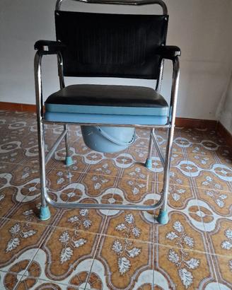 Sedia WC per anziani