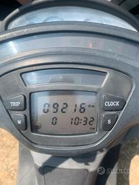SCOOTER PIAGGIO X9 200 anno 2003 9200KM