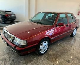 Lancia Thema 8.32