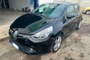 Renault clio 1.2 benzina
