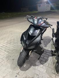 Aprilia sr 50