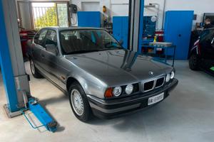 BMW E34 