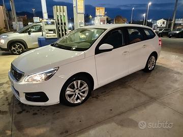 Peugeot 308 BlueHDi 130 S&S SW Active Pack