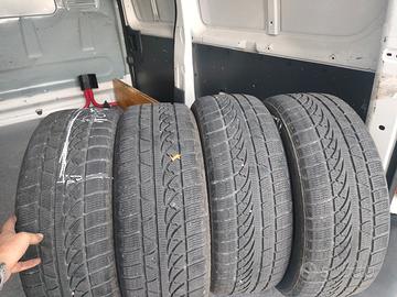 gomme invernali 215/55/17