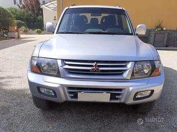 MITSUBISHI PAJERO ANNO 2002 OTTIME CONDIZION