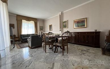 5 LOCALI CON CANTINA