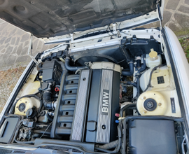 BMW 520i touring E34