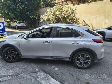  Kia xceed gpl