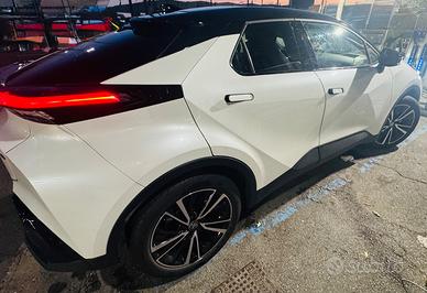 TOYOTA C-HR 1.8 HV Lounge