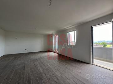 Rif.S003: Luminoso appartamento al secondo piano i