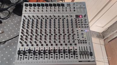 Mixer vintage perfettamente funzionante  Behringer