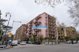 6 Vani: Palermo - Viale Lazio / Via Libertà