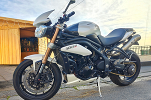 Triumph Speed triple 1050 Abs