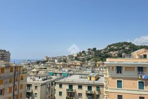 6 LOCALI A GENOVA
