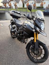 Moto Suzuki V Strom 1000
