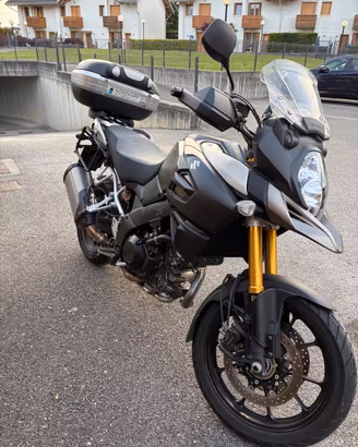 Moto Suzuki V Strom 1000