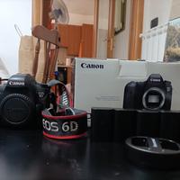 Canon 6d full frame + accessori + 5 batterie