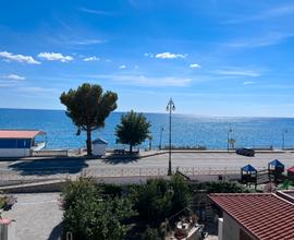 A pochi passi dal mare