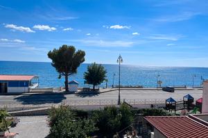 A pochi passi dal mare