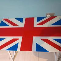 scrivania in vetro  90 x 50 + sedia in omaggio 