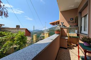 4 LOCALI A SESTRI LEVANTE