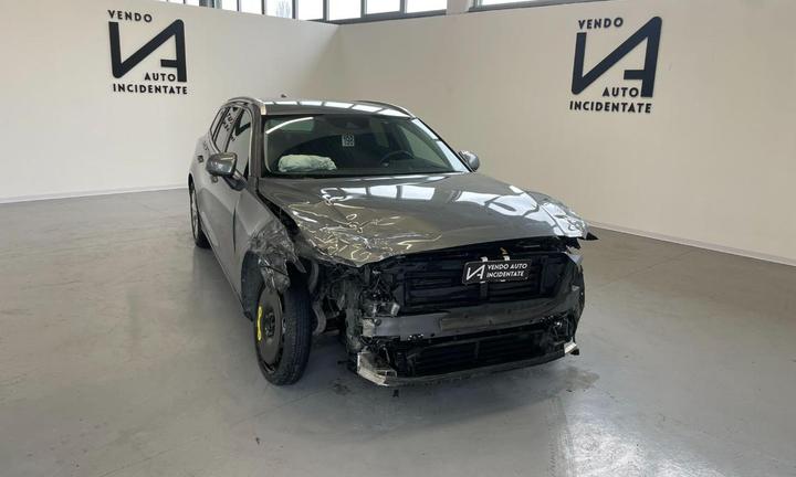 VOLVO V60 B4 D 197CV MOMENTUM BUSINESS PRO CAMBI