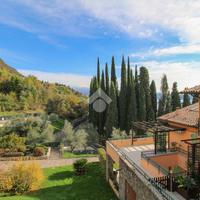 2 LOCALI A GARDONE RIVIERA