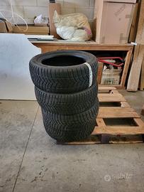 Set da 4 gomme invernali per Fiat 500
