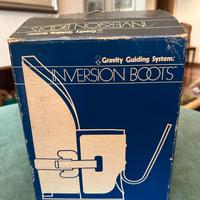 Inversion boots Gravity Guiding System