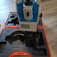 Stazione totale Stonex R2 Plus
