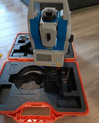Stazione totale Stonex R2 Plus