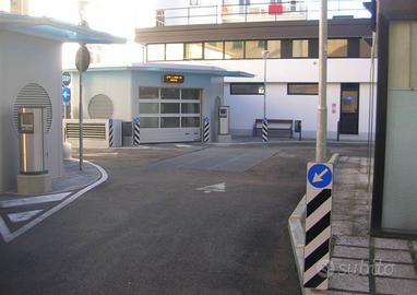 POSTO AUTO in BOX AUTOMATIZZATO IN CENTRO