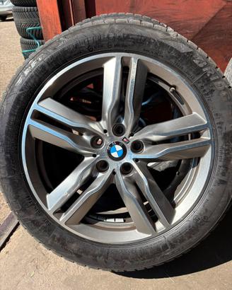 Gomme invernali e cerchi 18’ originali BMW