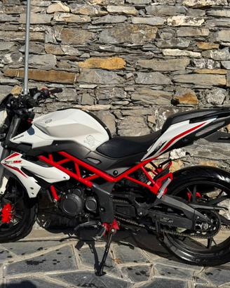 Benelli Bn 125