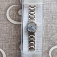 Orologio femminile Swatch pari al nuovo