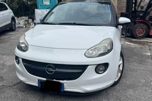 Opel Adam usata anno 2015 - (cambio automatico)