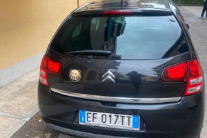 vendere la macchina.