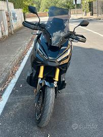 Xadv 750