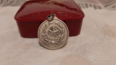 Medaglia premio scolastico AMNU 1971