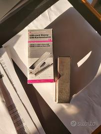 Due taglia sim card micro nano sim cutter taglieri