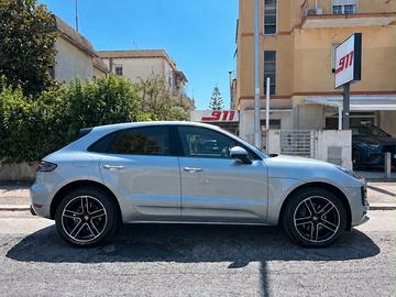 Porsche Macan 2.0 245cv Tetto PASM 111 Controlli P