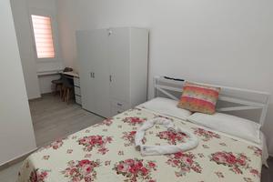 Studentesse 2 camere singole 2 bangni