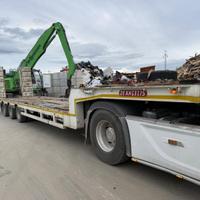 Semirimorchio carrellone con rampe allungabile