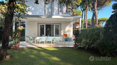 Pergotenda bioclimatica – Forte dei Marmi