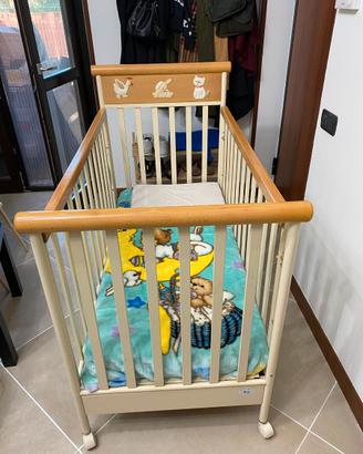 Lettino bambini di legno