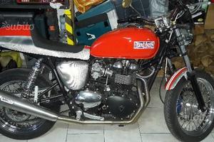 Triumph Bonneville - 2004