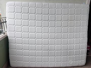 Materasso matrimoniale