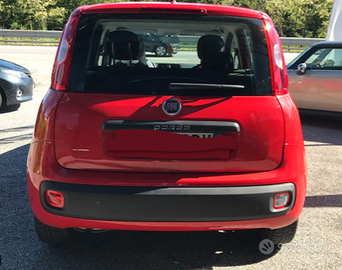 Portellone Panda  e paraurto posteriore Panda