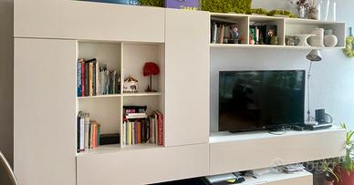 Parete soggiorno Chateaux d’Ax