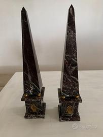 OBELISCHI IN MARMO BRECCIA MEDICEA